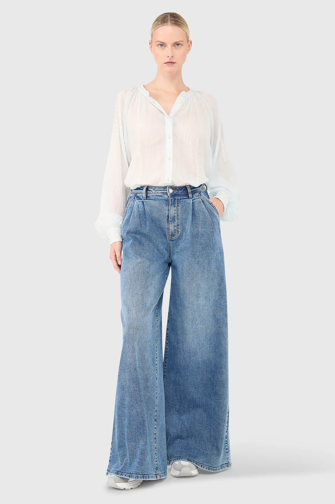 Beau Blouse Light Blauw