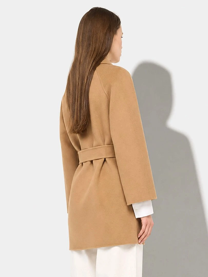 Calvin Camel